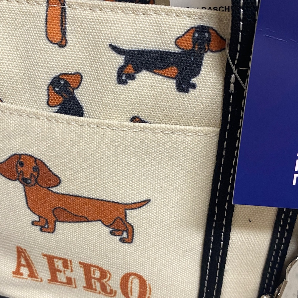 NWT.  Aeropostale, canvas, dachshund handbag. - Picture 3 of 15